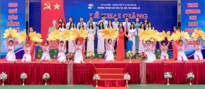 TRƯỜNG TRUNG CẤP DÂN TỘC NỘI TRÚ NGHĨA LỘ KHAI GIẢNG NĂM HỌC MỚI 2021 - 2022 VÀ KỶ NIỆM 39 NĂM NGÀY NHÀ GIÁO VIỆT NAM 20/11