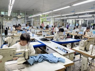 NGHỀ MAY THỜI TRANG