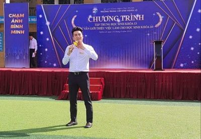 TRƯỜNG TRUNG CẤP DTNT NGHĨA LỘ TỔ CHỨC &quot; CHƯƠNG TRÌNH ĐÓN HỌC SINH KHÓA 13 VÀ TƯ VÂN GIỚI THIỆU VIỆC LÀM CHO HỌC SINH KHÓA 10&quot;